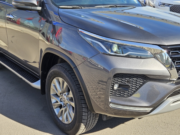 Toyota Fortuner Srx At 2.7 2023 Usado  Usado en Kovacs Usados