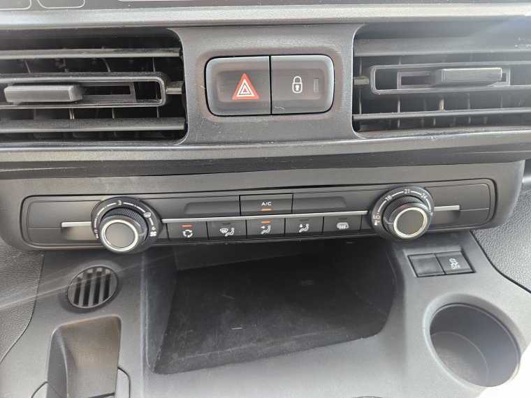Peugeot Partner 1.6 Hdi Mt Ac 2023 Usado  Usado en Autoselect Usados