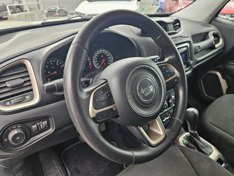 Jeep Renegade Renegade Sport 4x2 At 2018 Usado en Rosselot Usados