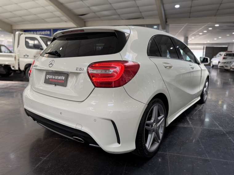 Mercedes benz A 200 1.8l Cdi Blue Efficiency Aut 2013  Usado en Grass & Arueste