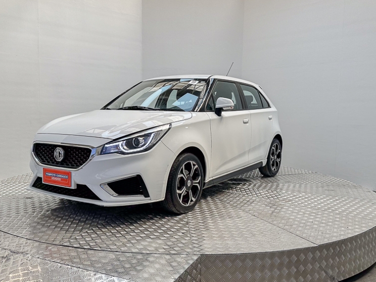 MG 3  1.5 MT COM 2022