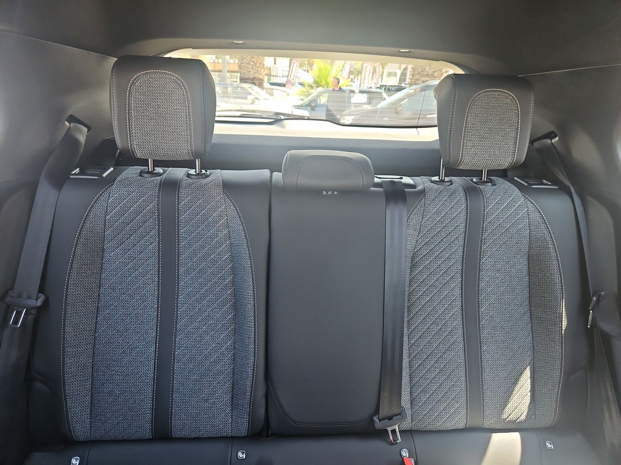 Peugeot 2008 2008 4x2 1.2 Aut 2025 Usado en Usados de Primera - Sergio Escobar