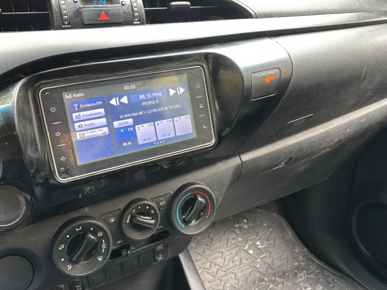 Toyota Hilux Dcab Dx 4X2 2.4Cc — foto 8 de 10