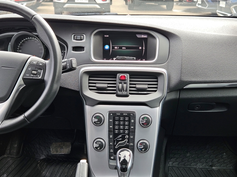 Volvo V40 V40 T5 2.0 At 2020 Usado en Rosselot Usados