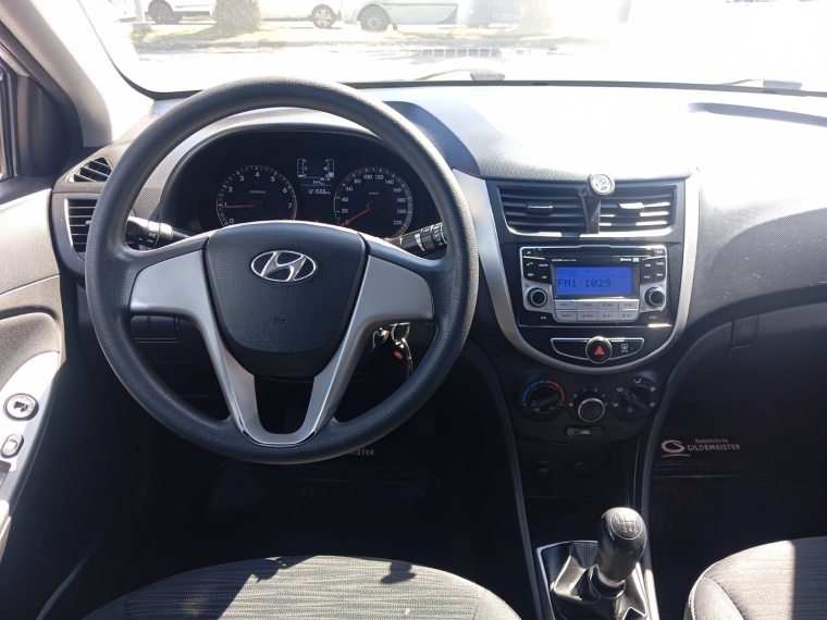 Hyundai Accent Gl 1.4 2015 Usado  Usado en Webautos.cl