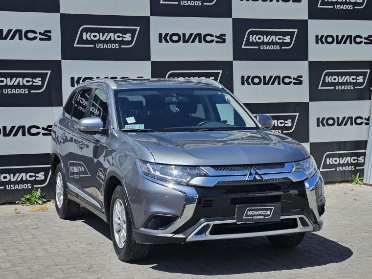 Mitsubishi Outlander 4x2 Mt 2021 Usado  Usado en Kovacs Usados