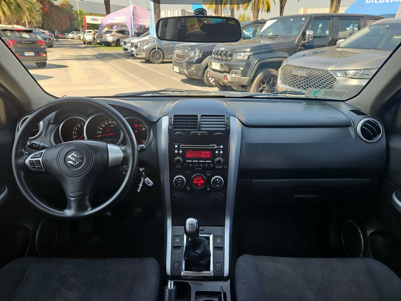 Suzuki Grand nomade Grand Nomade Glx Sport  2.4 2015 Usado  Usado en Webautos.cl