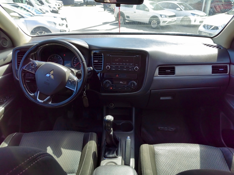 Mitsubishi Outlander Outlander 2.0 2016 Usado en Rosselot Usados