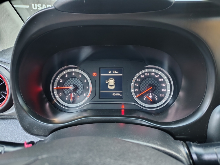 Hyundai Grand i10 1.2  Ai3  Hb  Plus  Mt 2024 Usado  Usado en Kovacs Usados