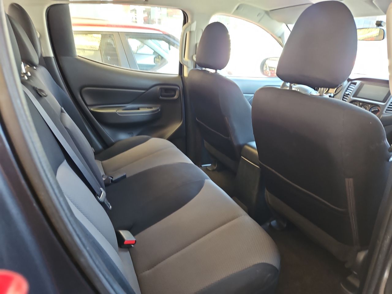 Mitsubishi L200 New L200 Work Cr 2.4 2020 Usado Usado en Webautos.cl Mitsubishi L200 New L200 Work Cr 2.4 2020 Usado Usado en Webautos.cl