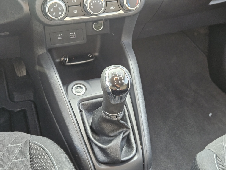 Nissan Kicks Advance Mt 1.6 2025 Usado  Usado en Kovacs Usados