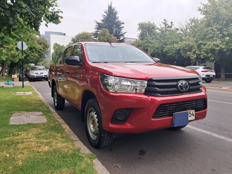 Toyota Hilux Dx 4x2 2.4 2022 Usado en GT Autos Toyota Hilux Dx 4x2 2.4 2022 Usado en GT Autos