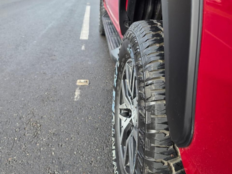 TOYOTA HILUX DX 4X2 2.4 - imagen 11