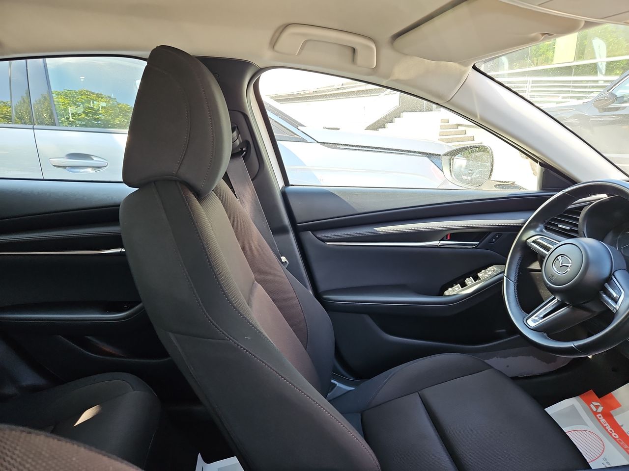 Mazda 3 3 Sedan 2.0 2023 Usado Usado en Webautos.cl Mazda 3 3 Sedan 2.0 2023 Usado Usado en Webautos.cl