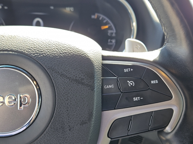 Jeep Grand cherokee 3.6 Limited Lx At 4x4 2022 Usado  Usado en Kovacs Usados