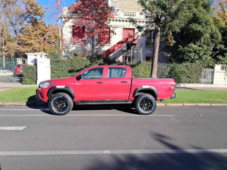 TOYOTA HILUX DX 4X4 2.4 - imagen 13