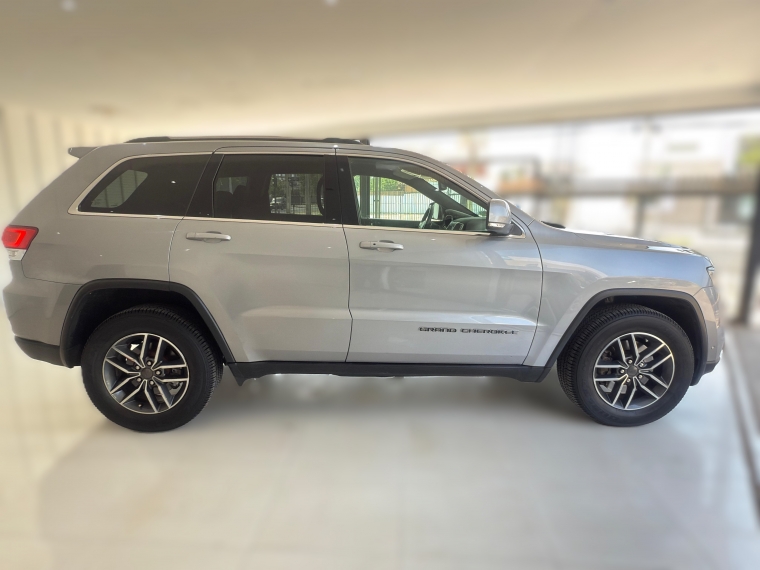 Jeep Grand cherokee laredo Laredo 3.6 2020 Usado en Automotriz Olea Flaño