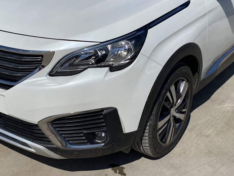 Peugeot 5008 5008 Bluehdi 130 1.5 Aut 2021 Usado en Rosselot Usados