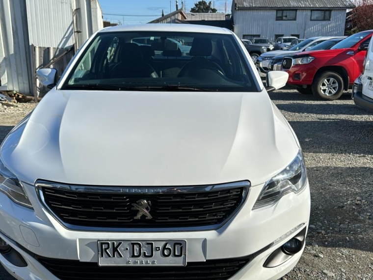 Peugeot 301 Active Hdi 1.6 2019  Usado en Guillermo Morales Usados