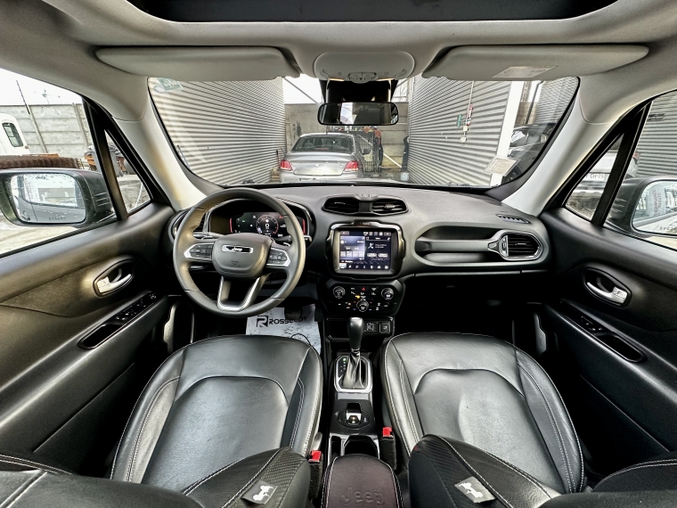 Jeep Renegade Renegade Longitude 1.3 Aut 2023 Usado en Rosselot Usados