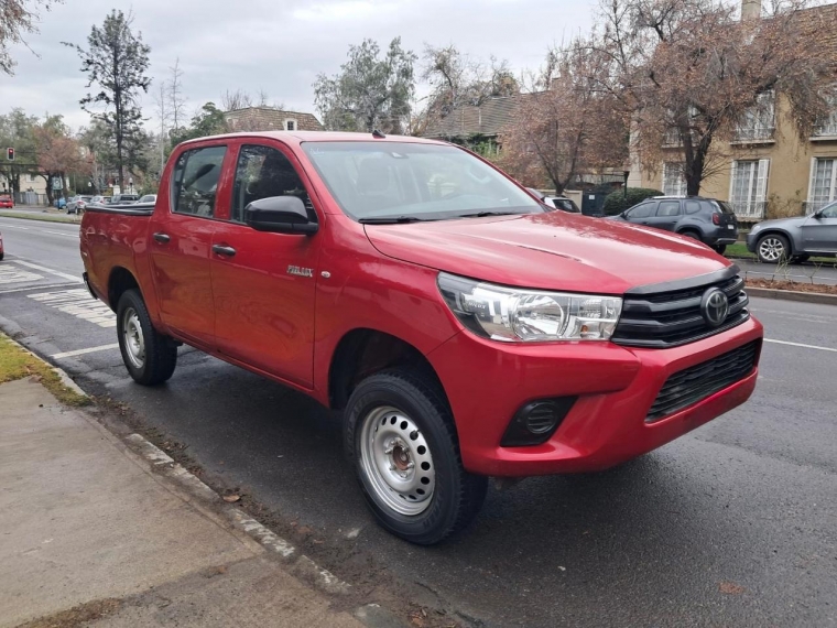 TOYOTA HILUX DX 4X2 2.4