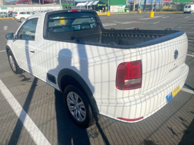 Volkswagen Saveiro 1.6 Cab. Sim. Euro6 Mt 2p 2023 Usado  Usado en Webautos.cl
