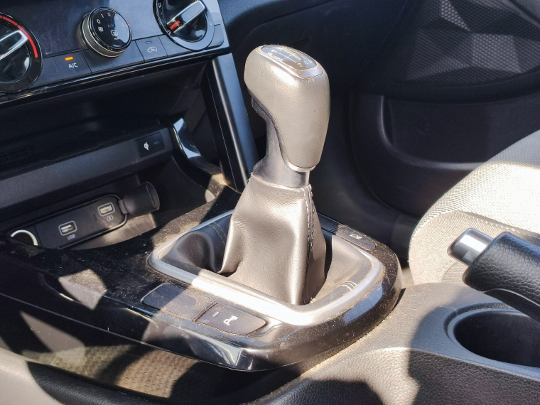 Kia Seltos Seltos Ex 1.6l 6mt - 2160 2022 Usado en Rosselot Usados
