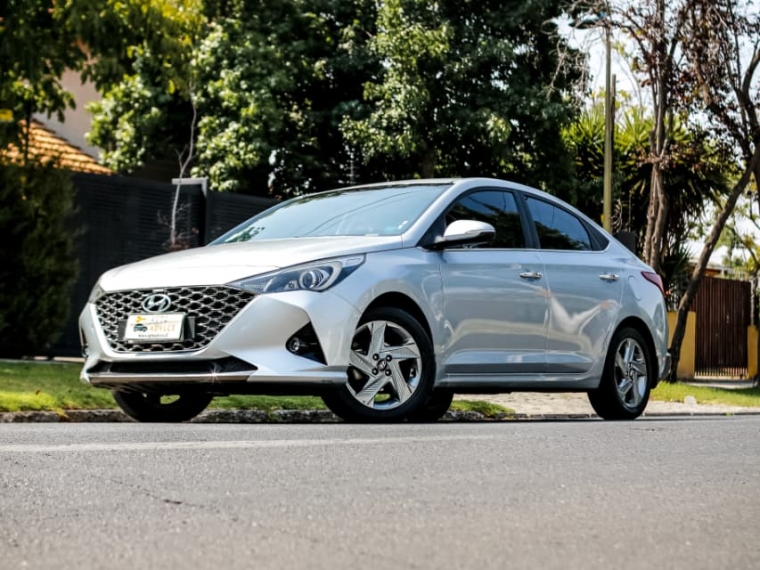 Autoadvice Autos Usados División Usados HYUNDAI ACCENT Accent HCI 1.6 AUT 2023 HYUNDAI ACCENT Accent HCI 1.6 AUT 2023