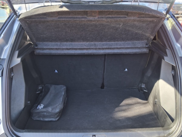 Peugeot 2008 1.2 Allure Pack Puretech 130 Mt 2021 Usado Usado en Webautos.cl Peugeot 2008 1.2 Allure Pack Puretech 130 Mt 2021 Usado Usado en Webautos.cl