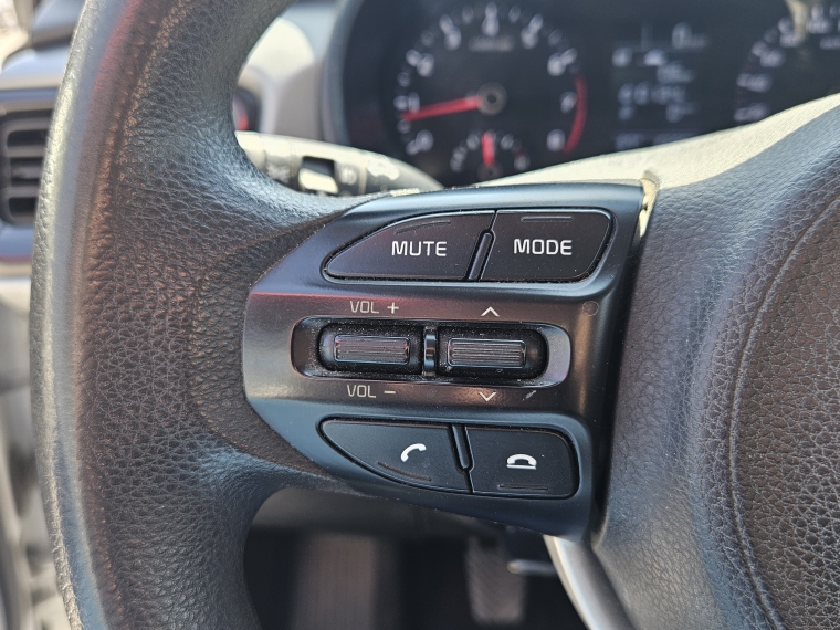 Kia Rio 5 Rio 5 C Ex 1.4l 6mt Ac Ci - 2078 2020 Usado en Rosselot Usados