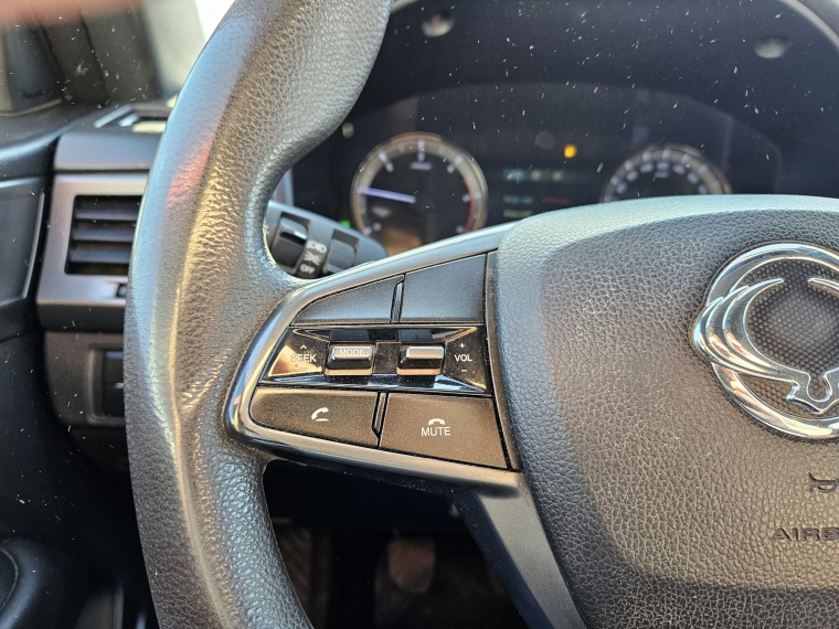 Ssangyong Grand musso Musso Grand 2.2 4x2 Mt - Ql610 Mn 2022 Usado en Rosselot Usados