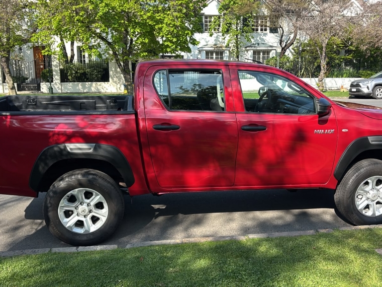 Toyota Hilux Dcab Dx 4X2 2.4Cc — foto 7 de 11