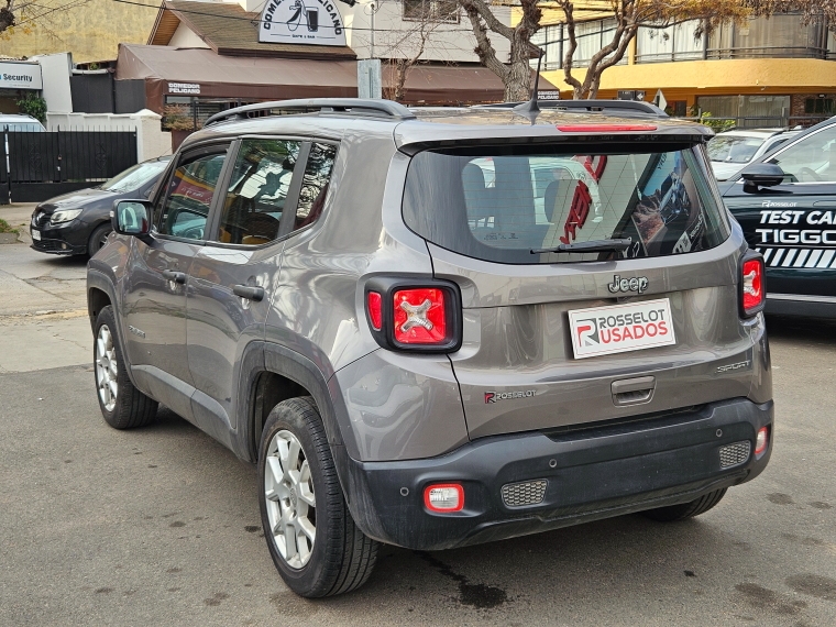 Jeep Renegade Renegade Sport 1.8 2022 Usado en Rosselot Usados