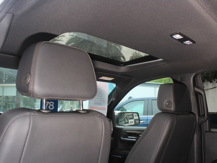 Chevrolet Silverado 3.0 Td High Contry At 4x4 Diesel 2025 Usado  Usado en Kovacs Usados