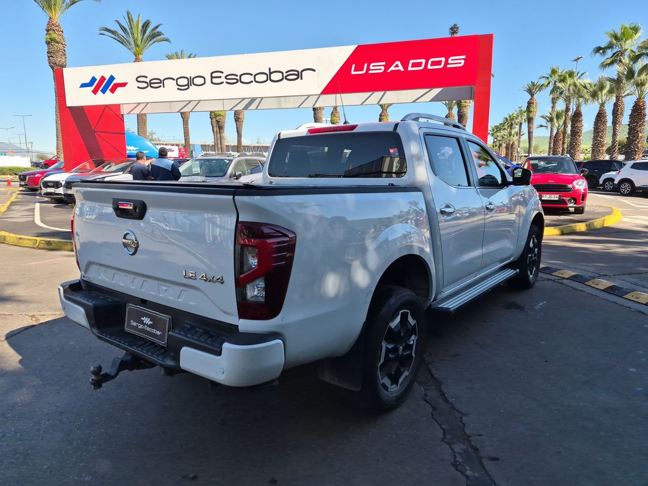 Nissan Navara Navara D Cab Mt 4x4 2.3 2022 Usado en Usados de Primera - Sergio Escobar