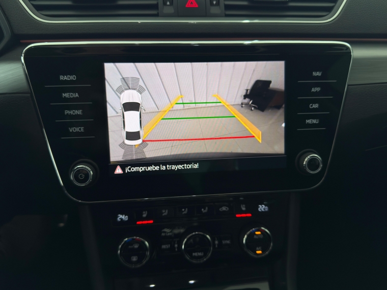 Skoda Superb 2.0 Tdi 2019 Usado en Automotriz Olea Flaño
