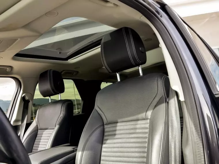 Land rover Discovery S 2024 Usado  Usado en Webautos.cl