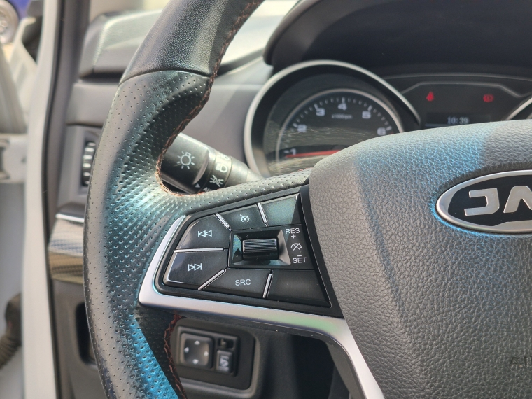 Jac Js3 1.6 Luxury Mt 2022 Usado  Usado en Kovacs Usados