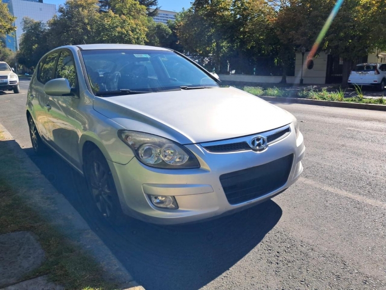 Hyundai I-30 Gls 1.6 2012  Usado en Autos