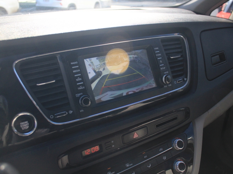 Kia Grand carnival Grand Carnival Ex 2.2 Dsl 8at - 1974 2019 Usado en Rosselot Usados