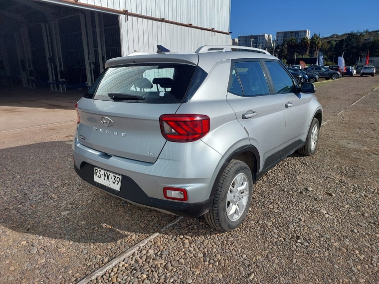 Hyundai Venue 1.6 Qx Value Mt 2022 Usado  Usado en Webautos.cl