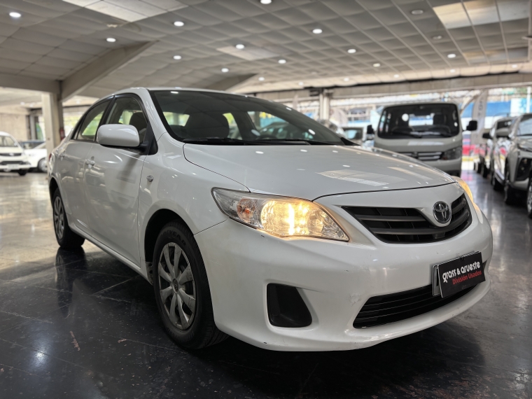 Toyota Corolla Gli 1.6l 6mt Ac 2013  Usado en Grass & Arueste