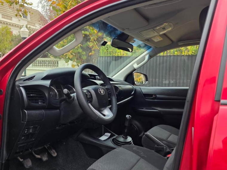 TOYOTA HILUX DX 4X2 2.4 - imagen 13