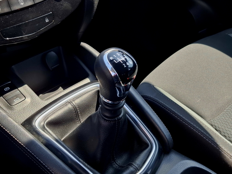 Nissan Qashqai 2.0 Sense Mt 2019 Usado  Usado en Kovacs Usados