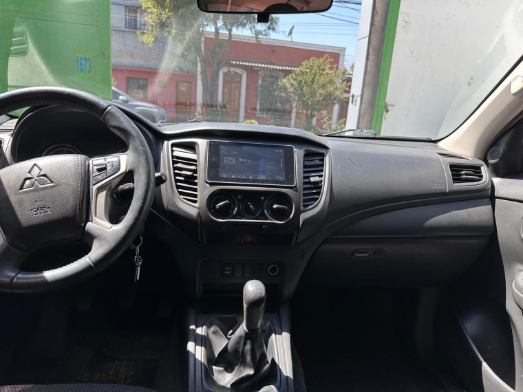 Mitsubishi L200 Katana Cr 4x2 Full 2021  Usado en Automotriz Villalobos