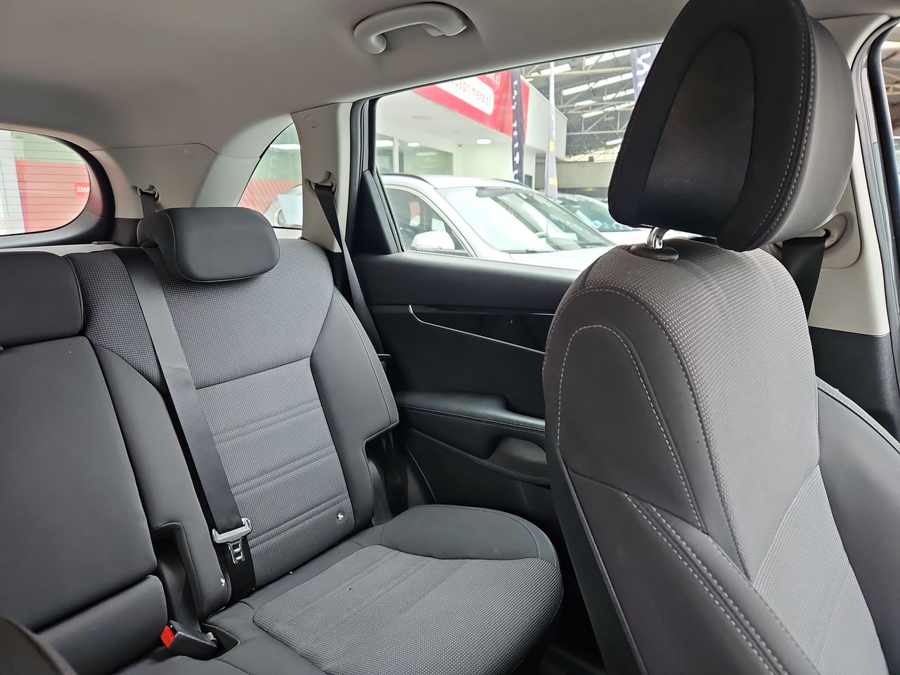 Kia Sorento Sorento Ex 2.4 Aut 2017 Usado en Usados de Primera - Sergio Escobar
