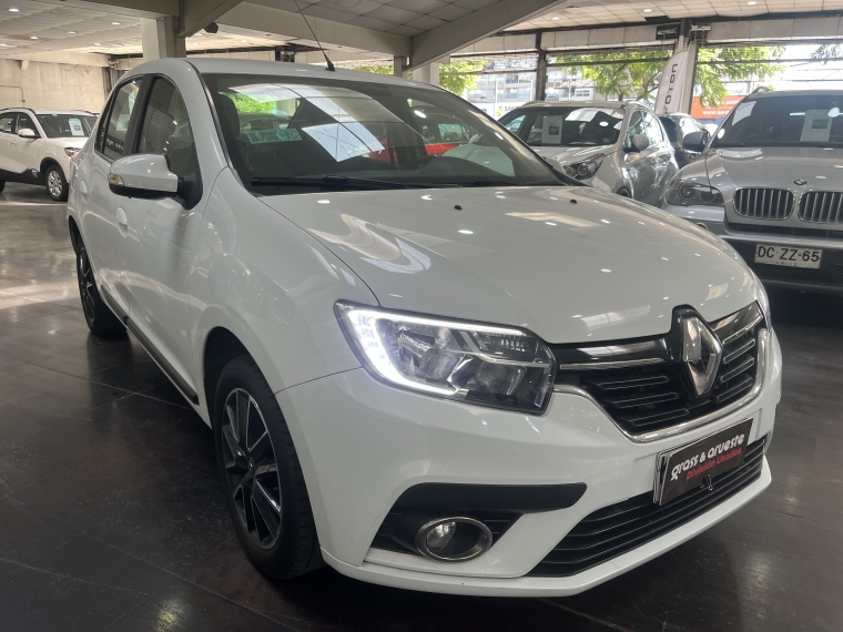 Renault Symbol Intens 1.6l 5mt Ac 2018  Usado en Grass & Arueste Usados