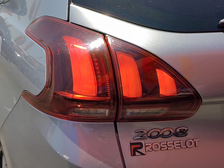 Peugeot 2008 2008 Active Bluehdi 1.5 2017 Usado en Rosselot Usados