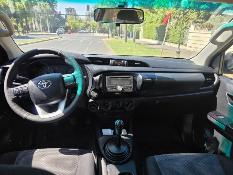 Toyota Hilux Dx 4x4 2.4 2019  Usado en GT Autos