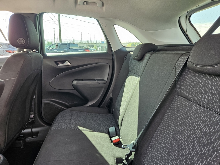 SsangYong Musso — foto 8 de 24